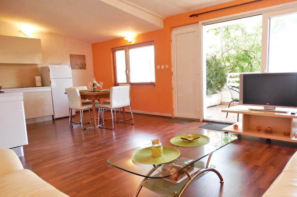 Orange Bamboo Suite สปลิท ภายนอก รูปภาพ