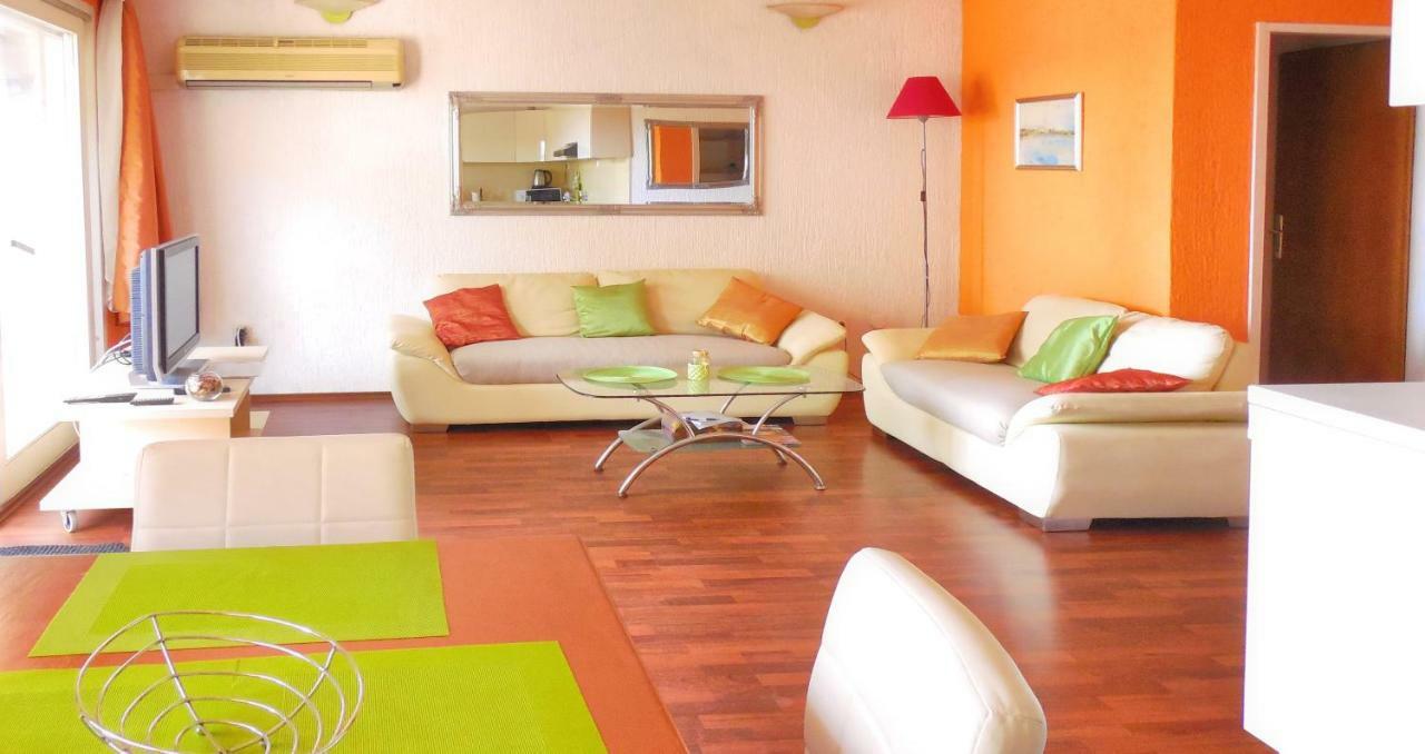 Orange Bamboo Suite สปลิท ภายนอก รูปภาพ